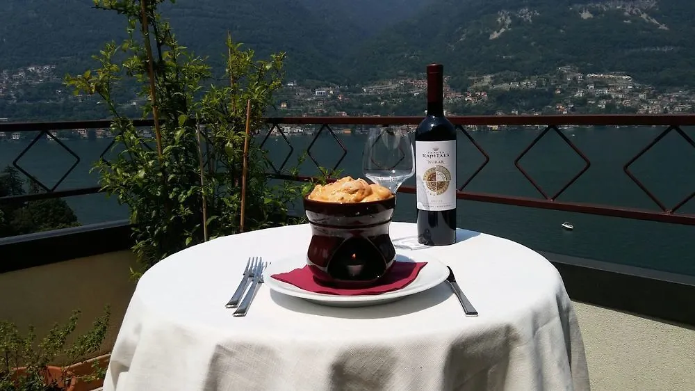Hotel Glavjc Torno 3*,  Italy